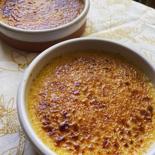 Black sesame panna cotta with red fruits - Marie’s Daily Cooking